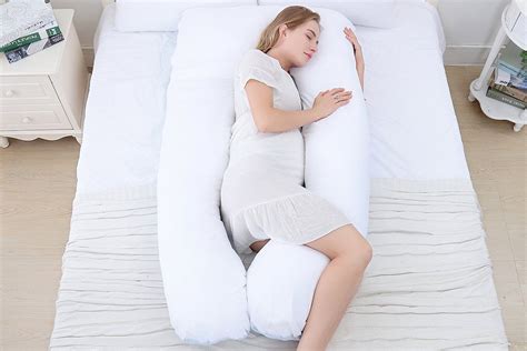 Discover the Best Pillow Position For Stomach Sleepers To Get The Most Comfort and Support